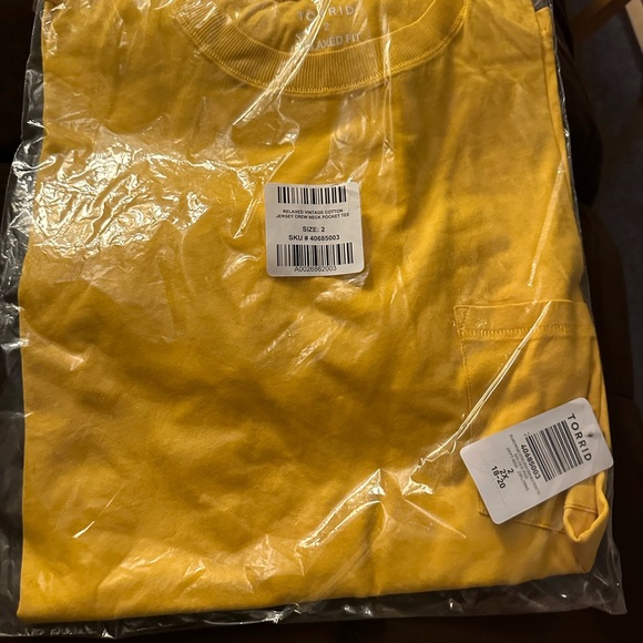 Relaxed vintage cotton tee - Picture 3 of 3